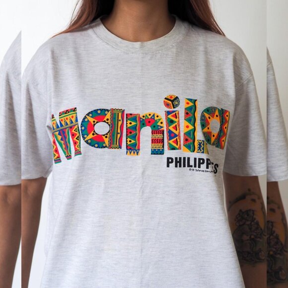 Vintage Manila Philippines Souvenir Tee - Picture 3 of 3